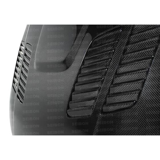 Seibon GTR-style carbon fiber hood for 2008-2013-3