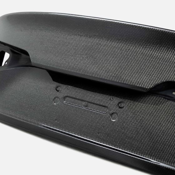 Seibon Carbon OEM-STYLE CARBON FIBER TRUNK LID-3