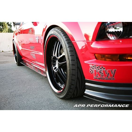 APR Performance Carbon Fiber Side Rocker Extensions (FS-204018)