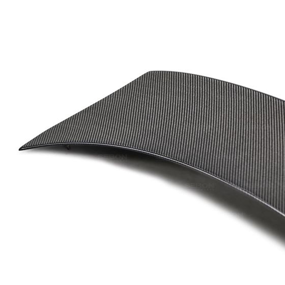 Seibon OEM-Style Gloss Black Carbon Fiber Rear L-3